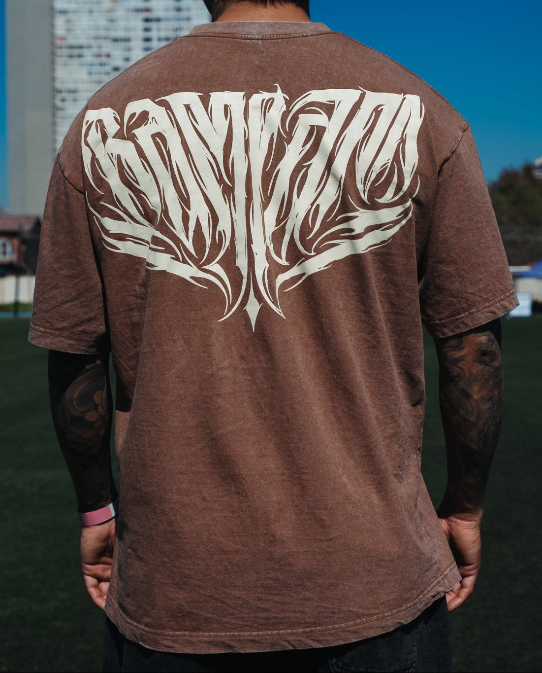 Polera oversize Brown RAW