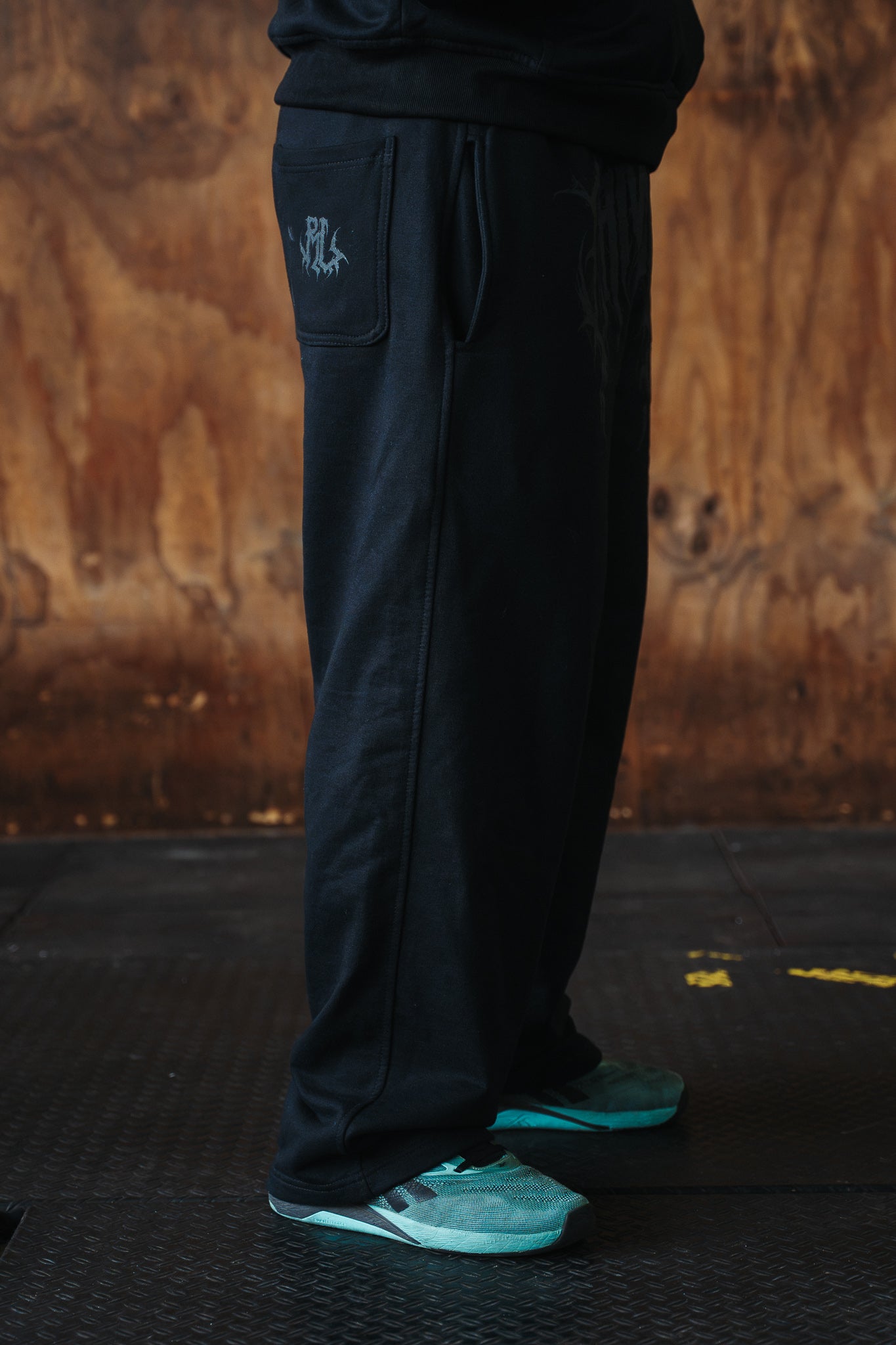 Pantalón buzo baggy fit RL All black