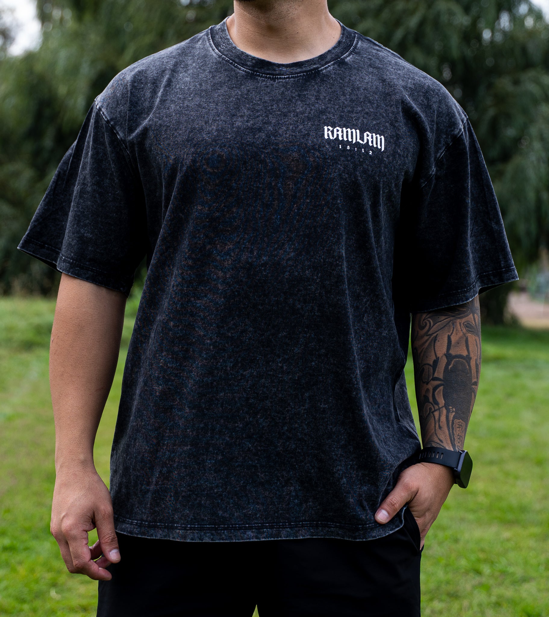 Polera oversize Black/ Wt Panthers
