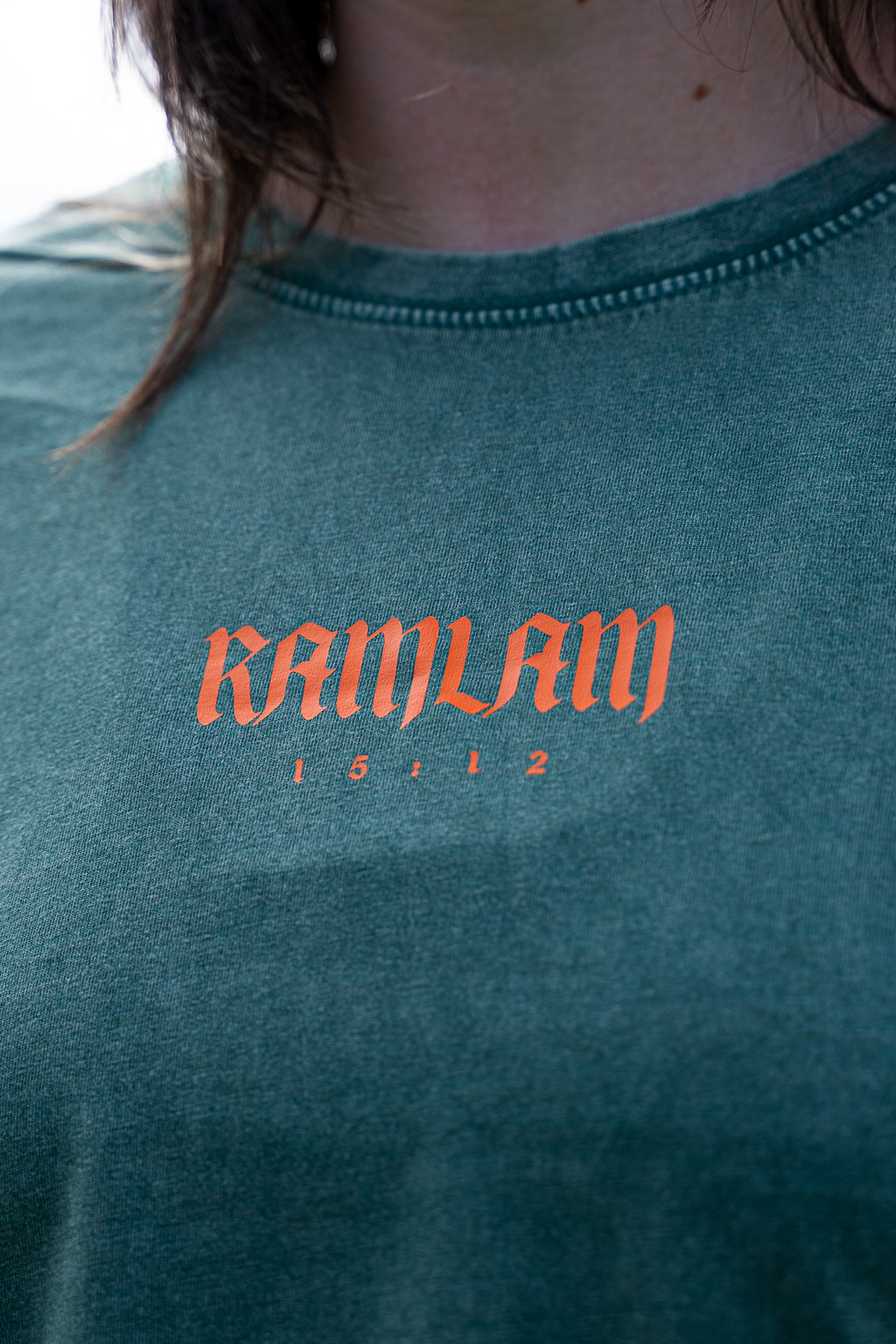 Polera crop regular acidwash Green