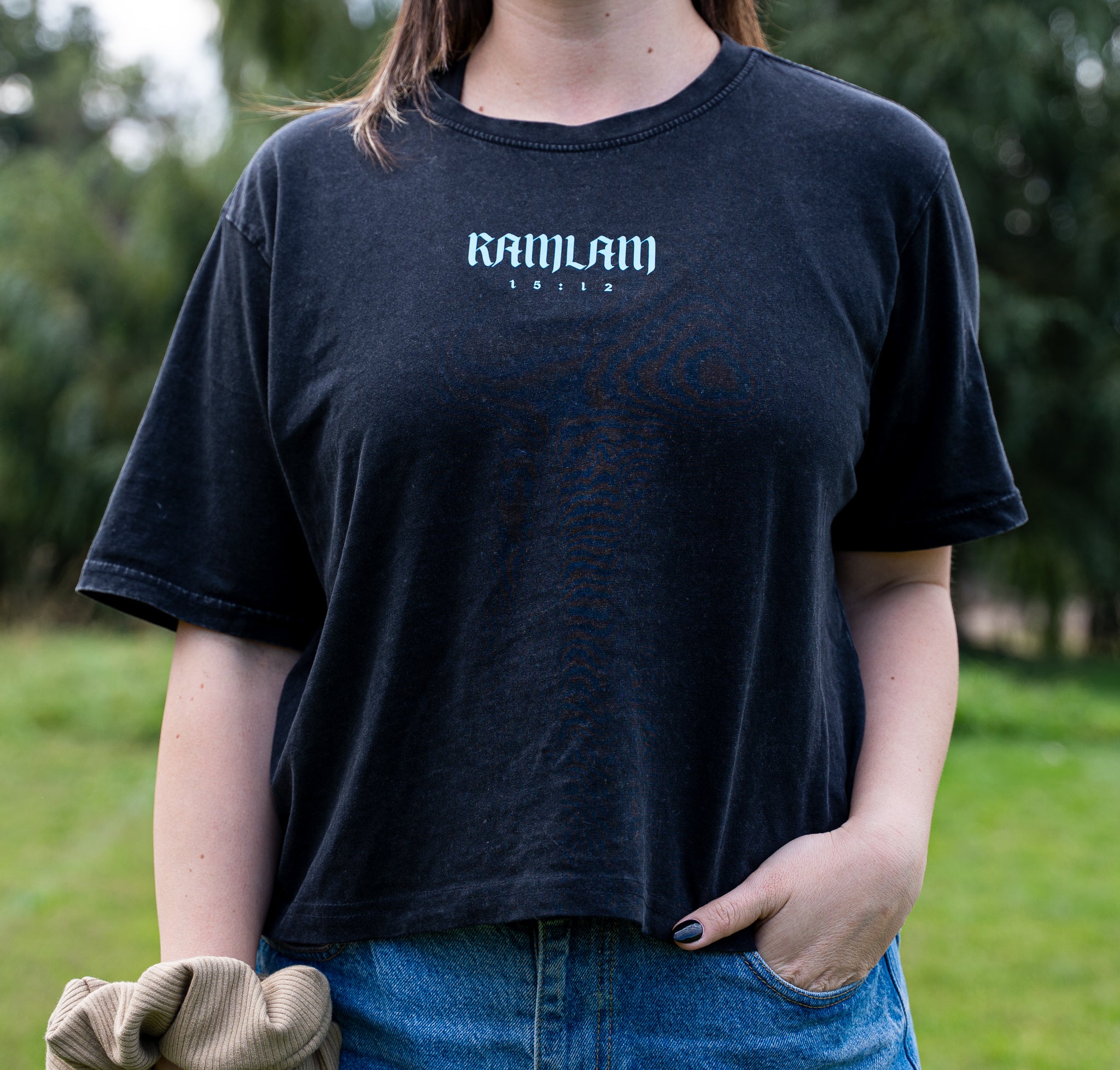 Polera crop regular acidwash Black A